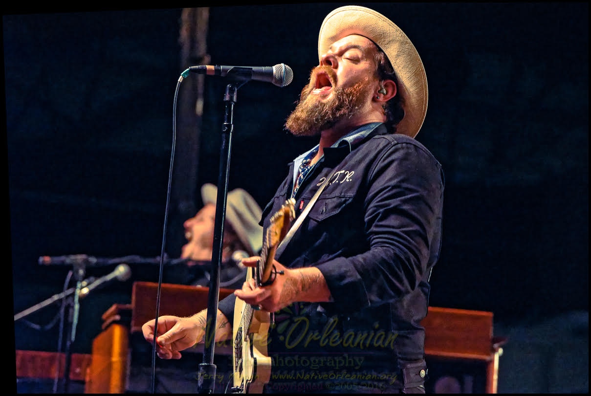 National touring artist performing live